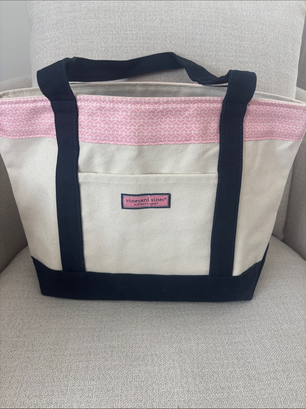 NEW WITH TAG Vineyard Vines Cream Canvas Tote with Pink Trim and Black Accents